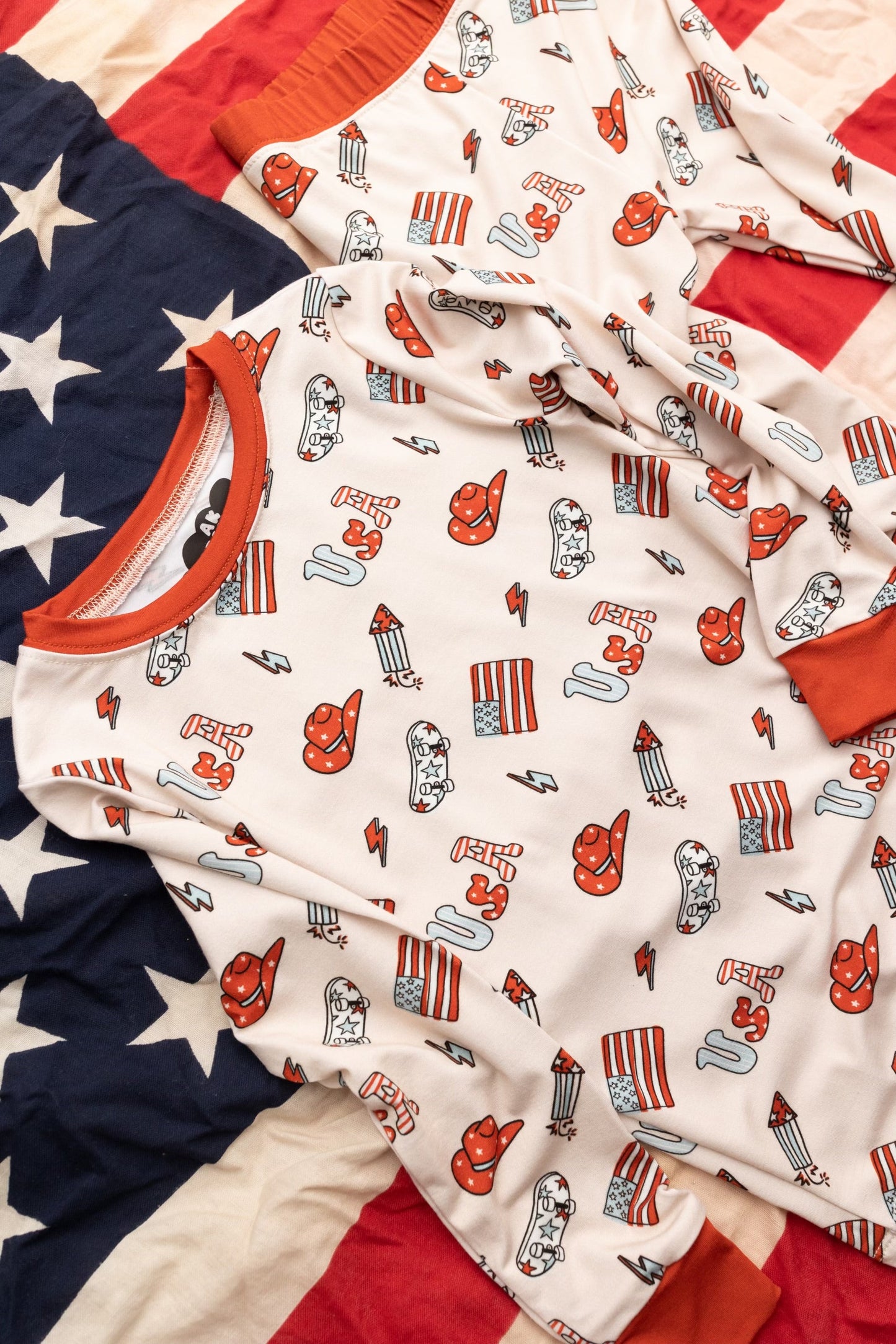 USA Retro—Zipper AK DREAMERS BAMBOO