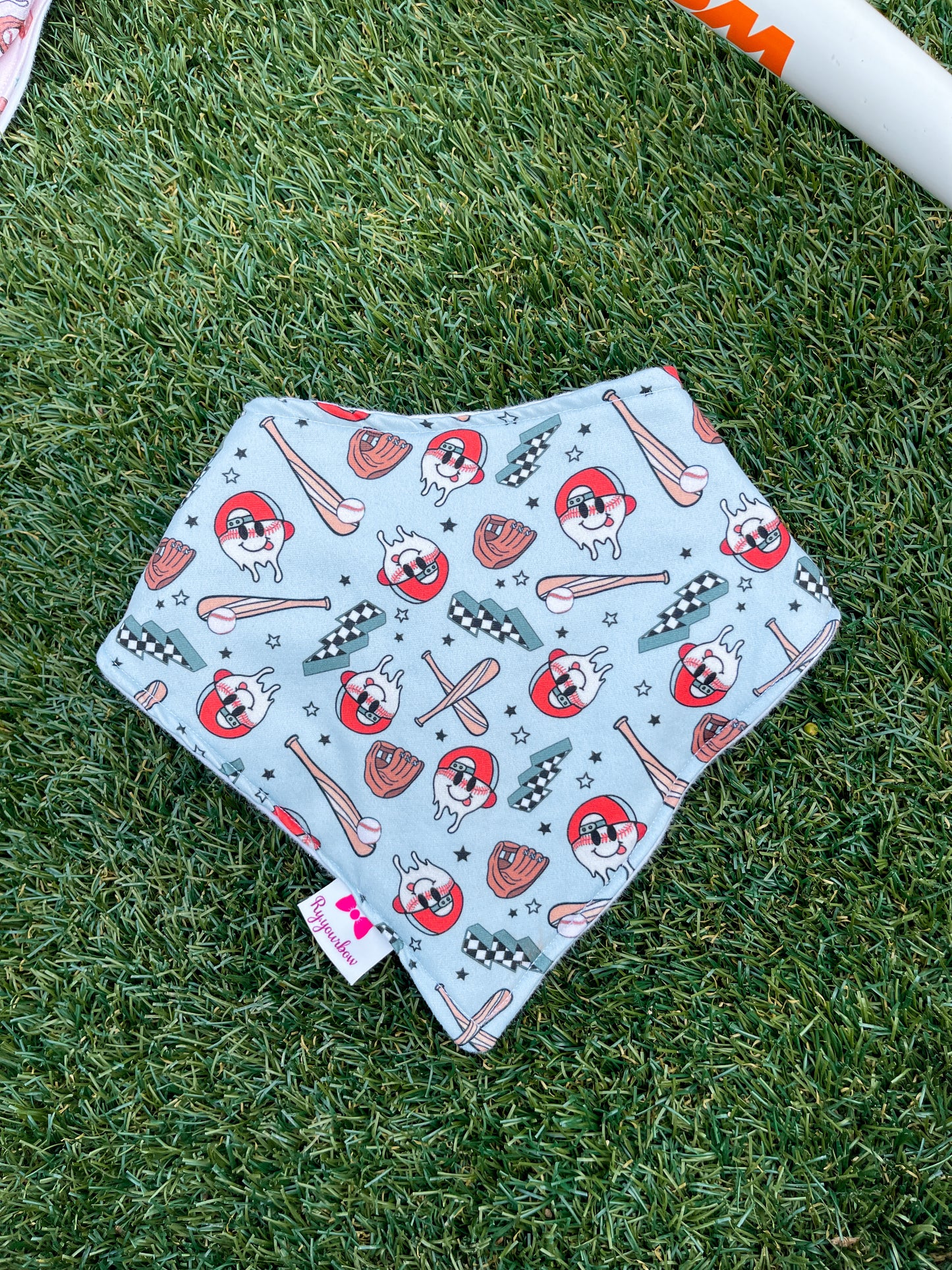 Hey Batta Batta Sage Reversible Baby Bib