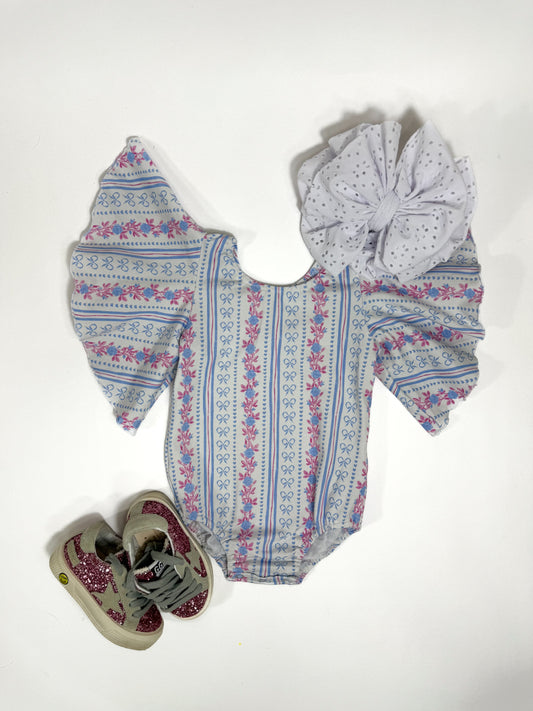 Blue Floral Bell Sleeve Leo/Top