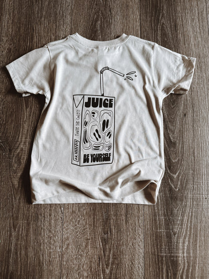 Juice be yourself-Ak Graphic Tee