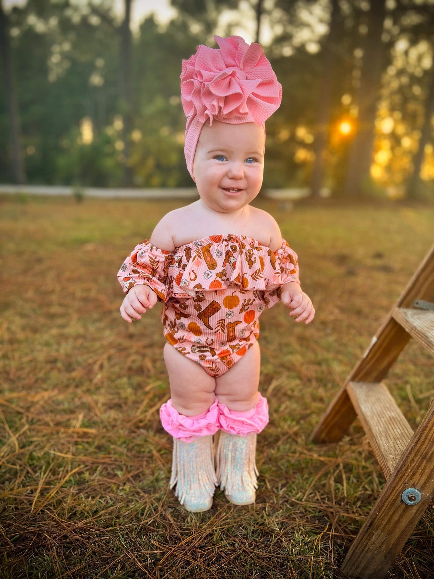 Cowgirl Pumpkin Leo