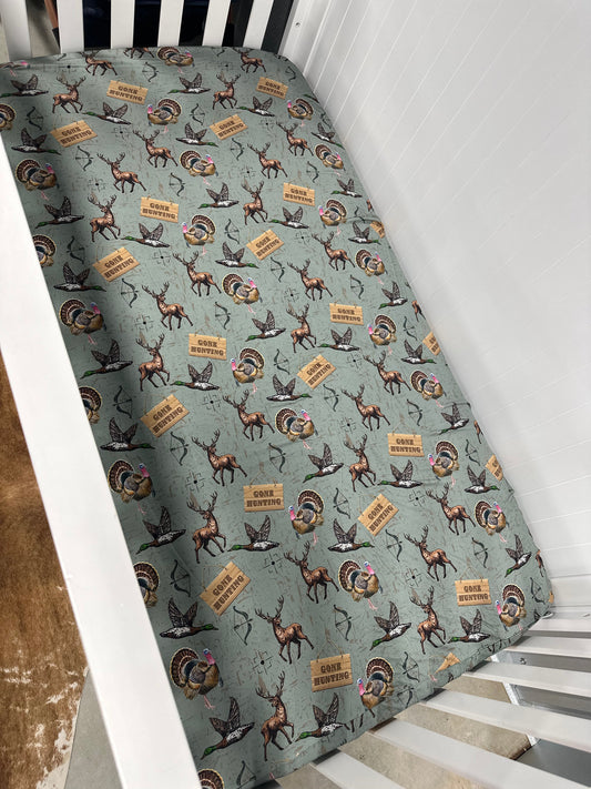 Hunting Bamboo Crib Sheet