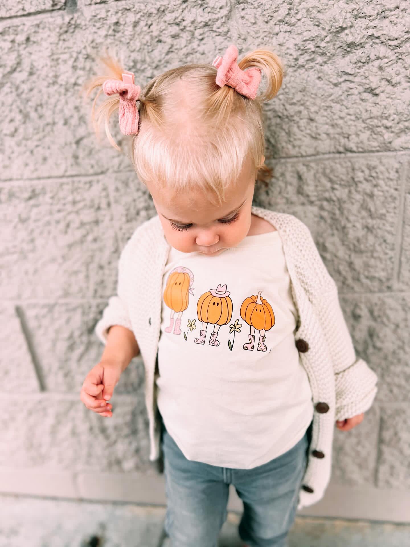 Pumpkin gals-graphic tee